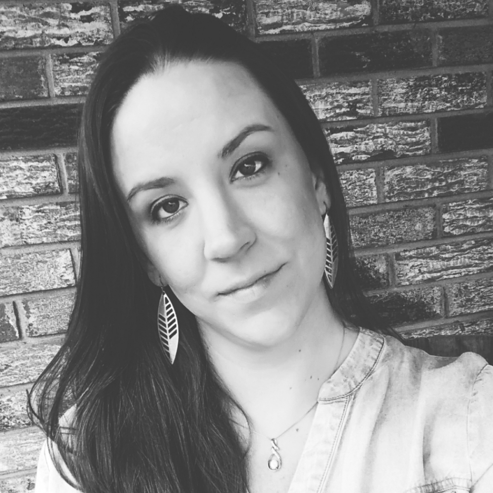 🛍 Meet your Posher, Jodie 🛍